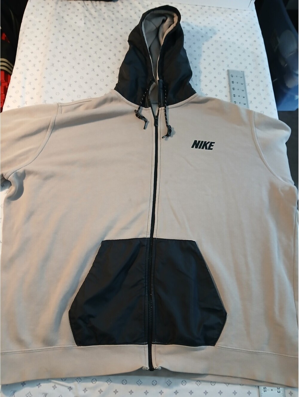 Nike Beige Black Full Zip Hoodie Sweatshirt Swoosh Logo Fleece Lined 2XL